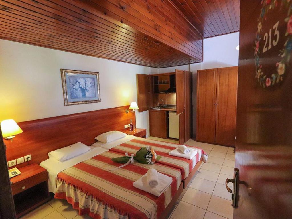 Spa Hotel Alex Loutrá Edipsoú Eksteriør bilde